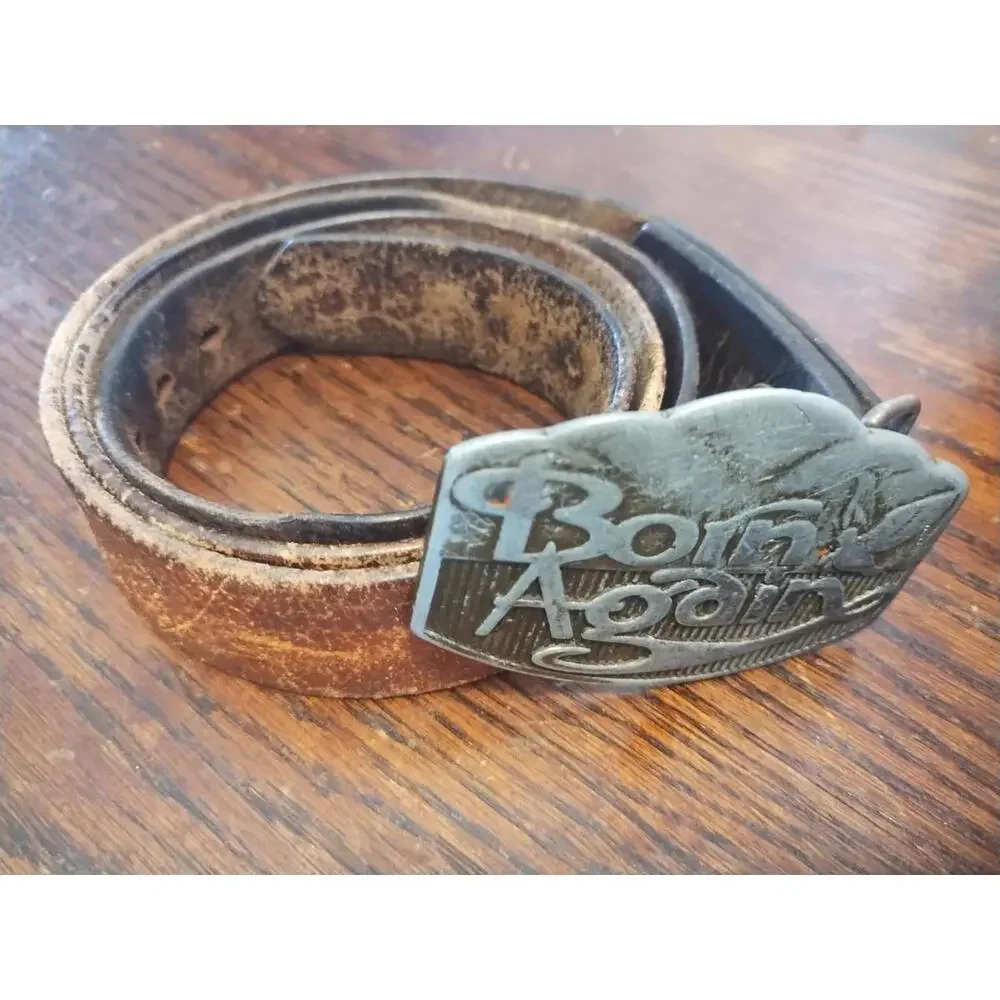 1976‎ Born Again men's belt size 34